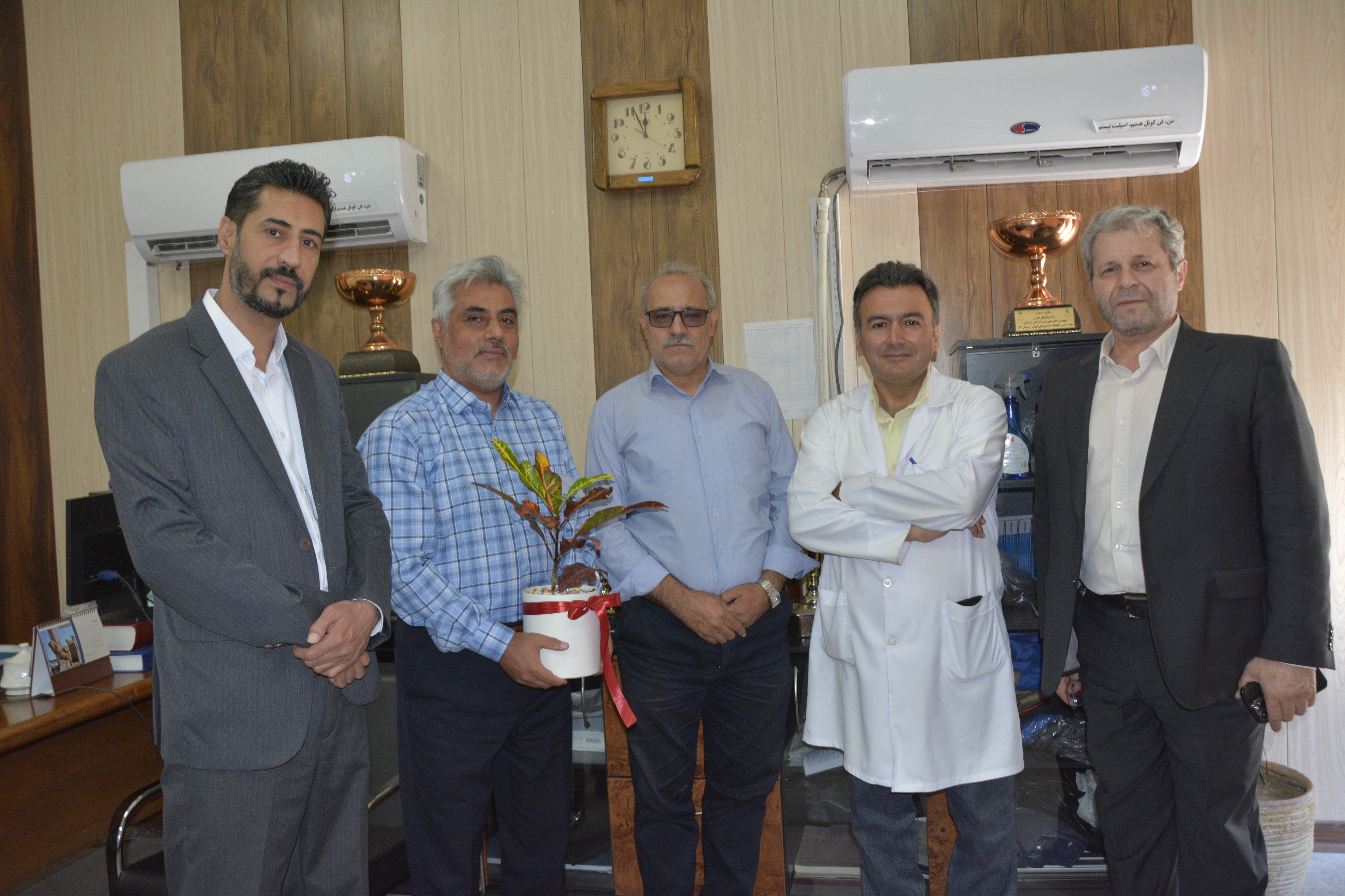 تبریک روز داروساز از سوی هیئت‌رئیسه بیمارستان حضرت رسول اکرم (ص)